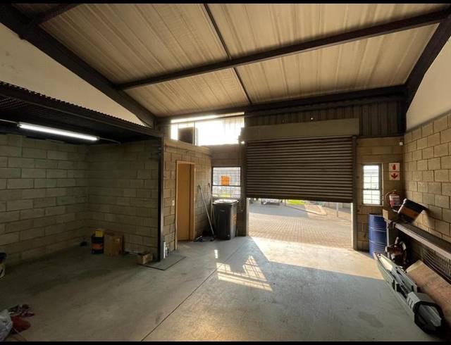 INDUSTRIAL PROPERTY TO RENT IN HENNOPSPARK